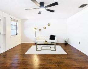 Beautiful specious house, feel home